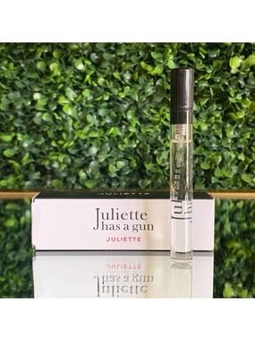 Juliette Has a Gun | Juliette | NEW | 5mL | Fruity, Floral, Woody Fragrance